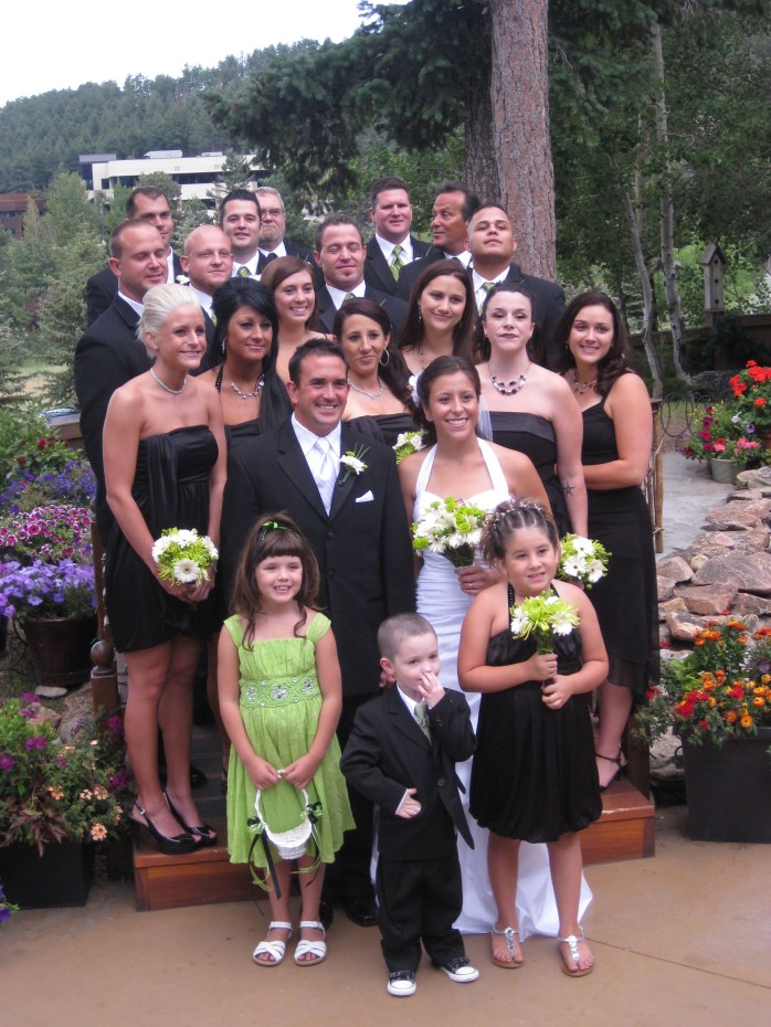 IMG_1168 The Bridal Party (Including both of my beautiful sisters)